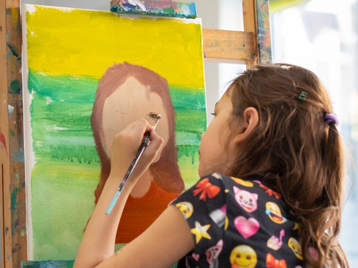 schilderen kind kinderfotograaf lelystad vangogh museum activiteiten verjaardagsfeestje
