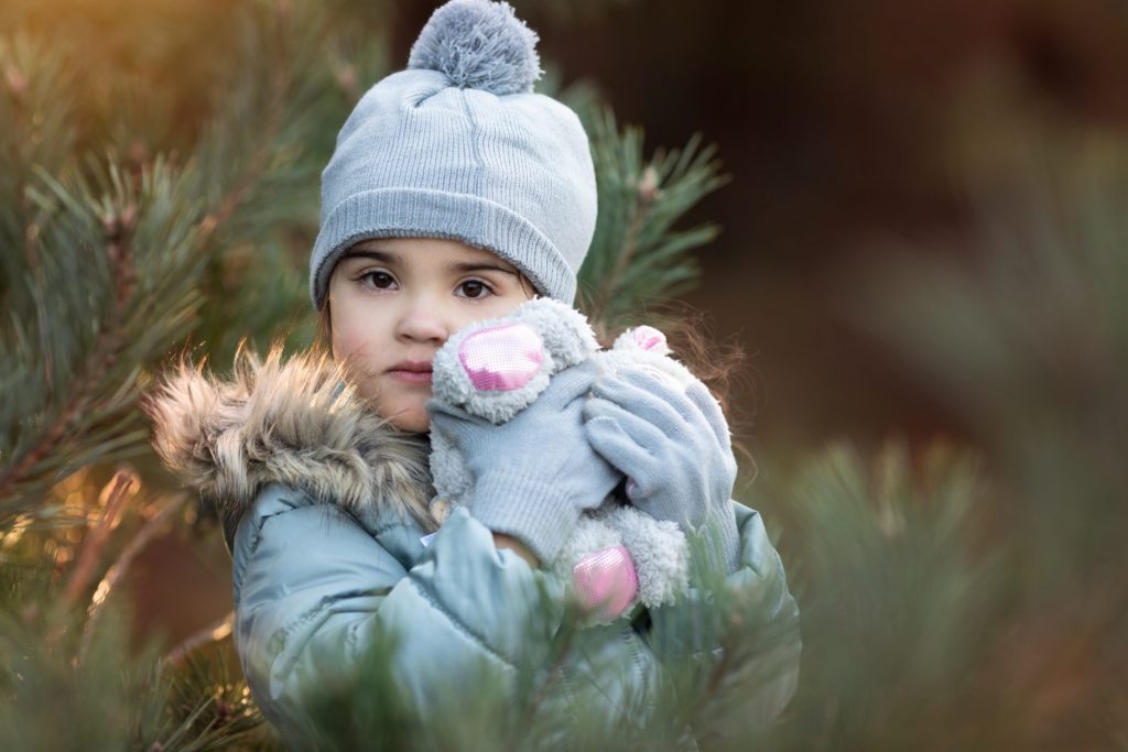 fotograaf kinderen kinderfotograaf fotoshoot winter Veluwe Lelystad tweeling