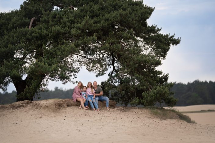 fotoshoot zandverstuiving Doornspijk familie gezin
